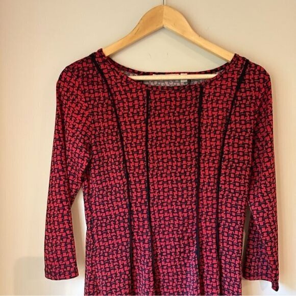 Maria Gabrielle Red and Black Peplum Blouse Size Small - Picture 3 of 6